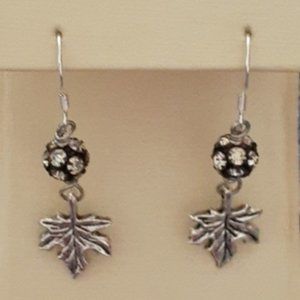Black Crystal Beaded Leaf Charm Pierced Earrings T117